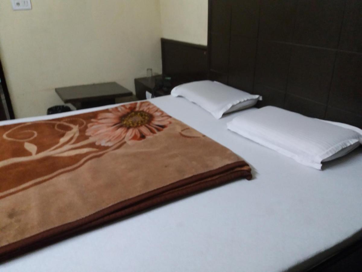 Hotel Roma Villa Нью-Делі Екстер'єр фото
